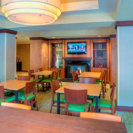 Fairfield Inn & Suites By Marriott Mobile Daphne/Eastern Shore Spanish Fort Luaran gambar